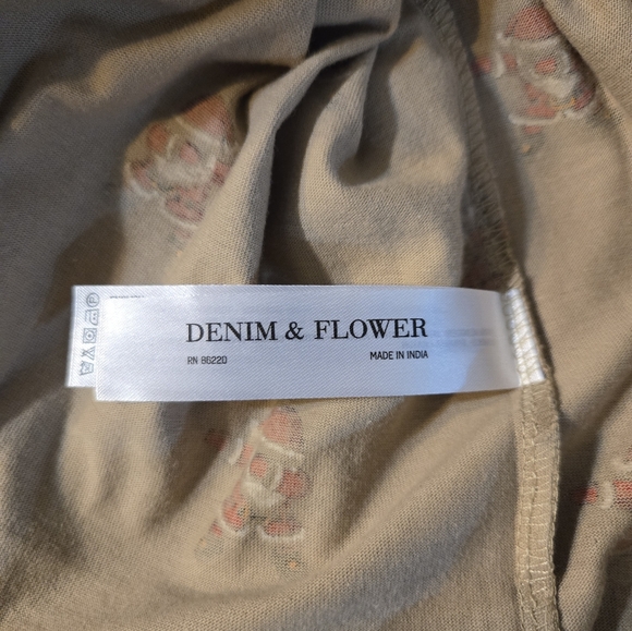 Santa "Dab of the Day" Shirt - Picture 12 of 13